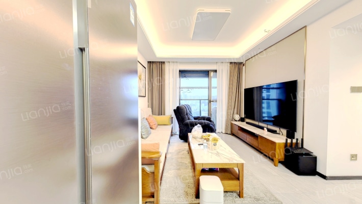 保利勤诚达誉都二手房实景图