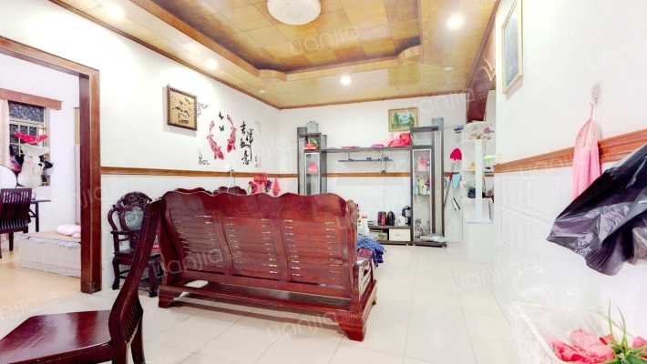 步步高高富楼二手房实景图