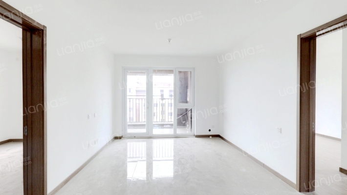 龙湖悠山郡二手房实景图