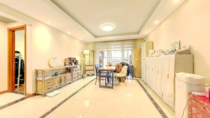 万科魅力新城二期二手房实景图