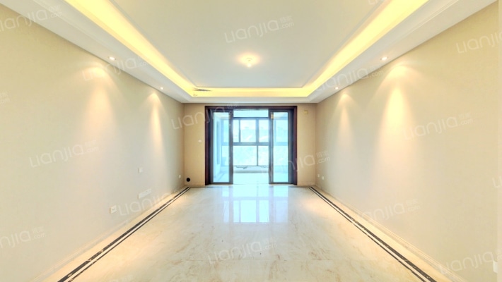 保利二十四院二手房实景图