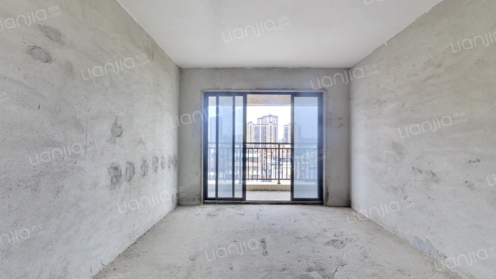 盛越华府二手房实景图