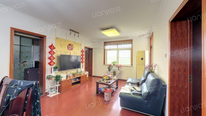 映翠花园三村二手房实景图