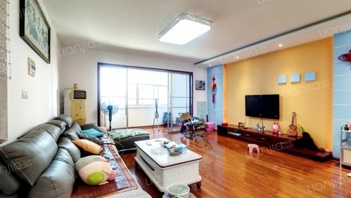 铁炉村社区二手房实景图