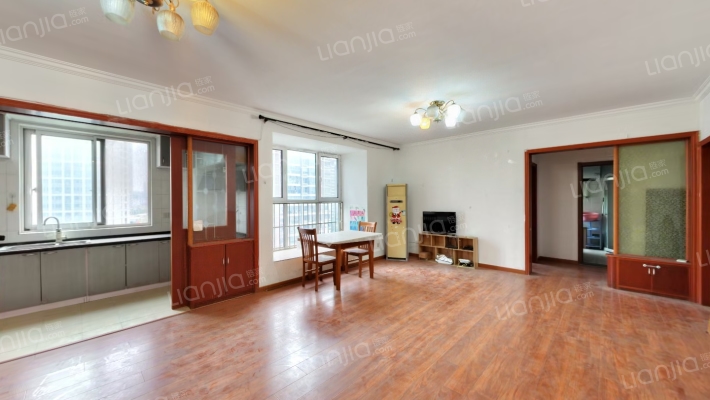 银城西堤国际五区二手房实景图