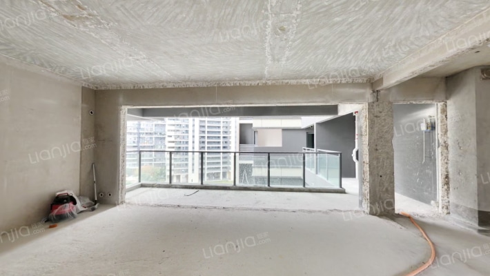 中铁阅山湖望悦公馆二手房实景图