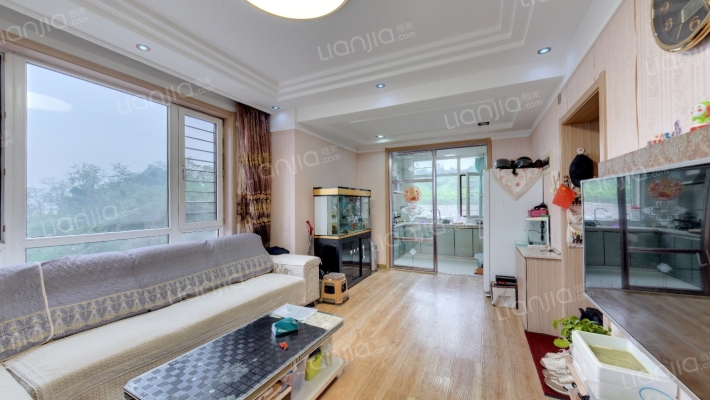 东方家园二手房实景图