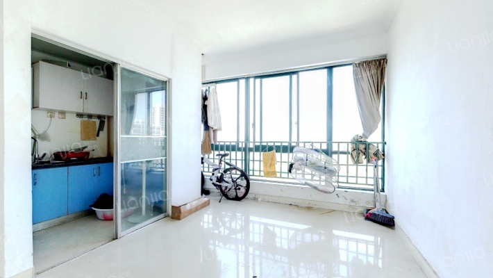 绿都锦苑二手房实景图