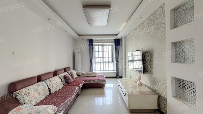 皇家一里二手房实景图