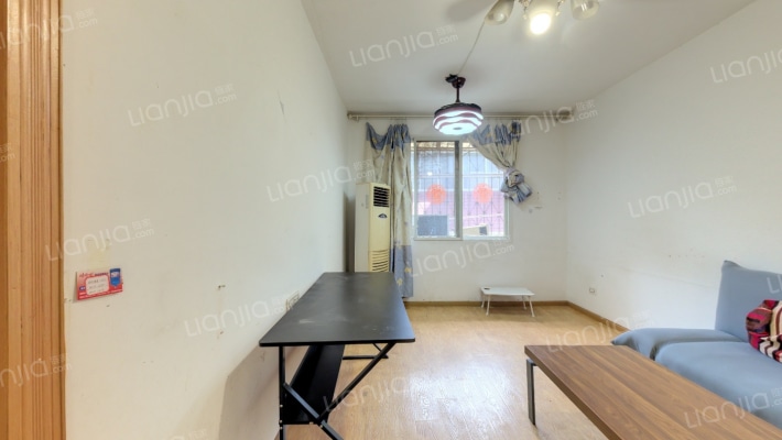 省府东街5号二手房实景图