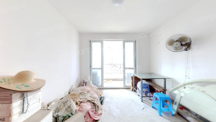 三里墩花苑二期二手房实景图