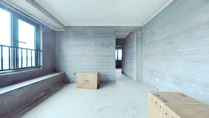 中天溪珺庭二手房实景图