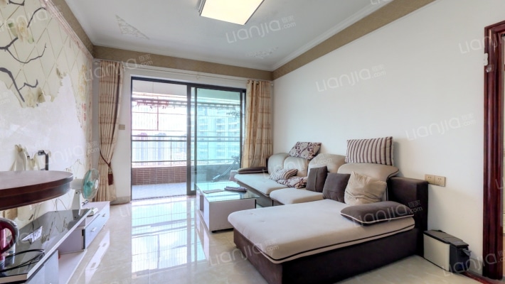 海伦堡院子二手房实景图