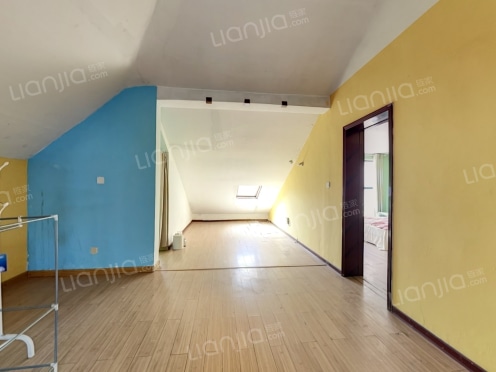 合租·瑞康花园 3居室 南卧