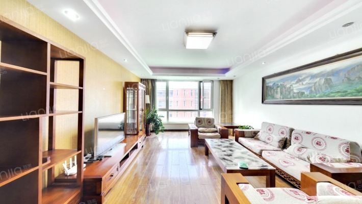 爱丽家园东区二手房实景图