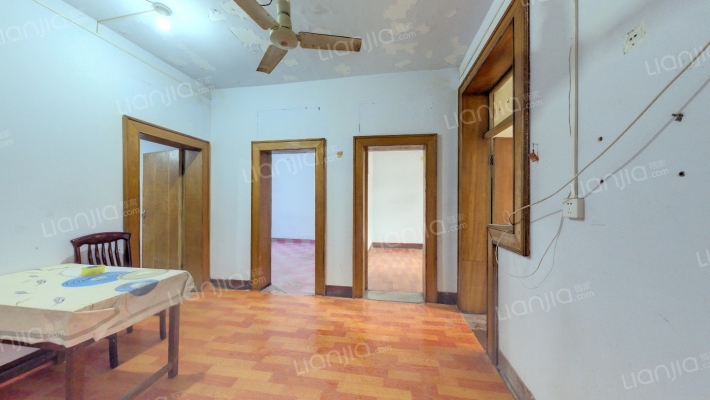 工行家属院二手房实景图