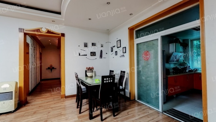 湖光中街11号二手房实景图