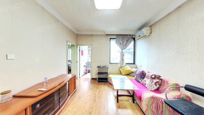 省人防办华屏路单位宿舍二手房实景图