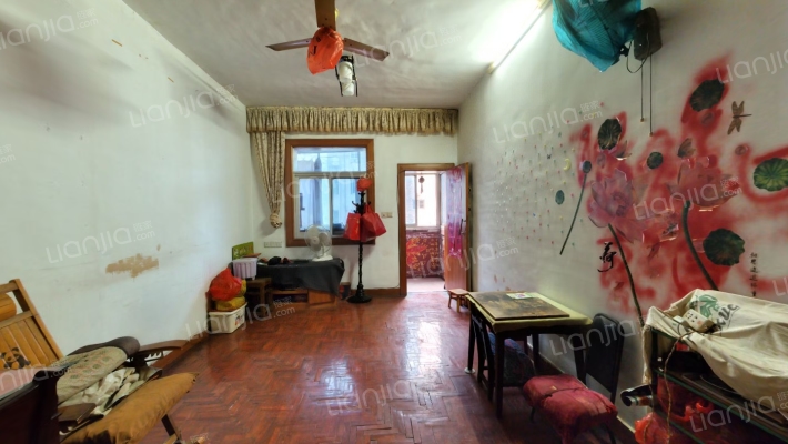 集贤南路128号二手房实景图