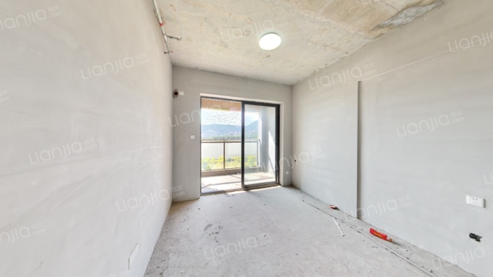 臻湾云庭二手房实景图