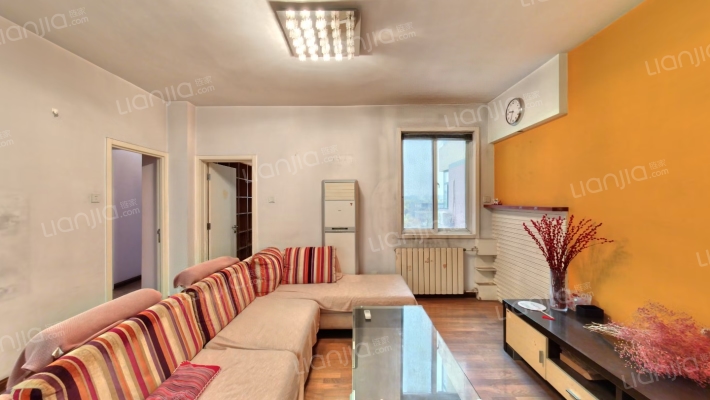 美丽亚洲假日花园二手房实景图