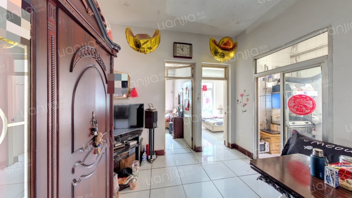 白鸽服装厂宿舍二手房实景图