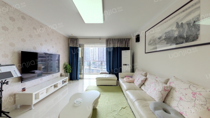 英皇湖畔花苑二手房实景图