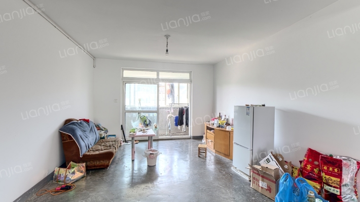 长新公寓南区二手房实景图