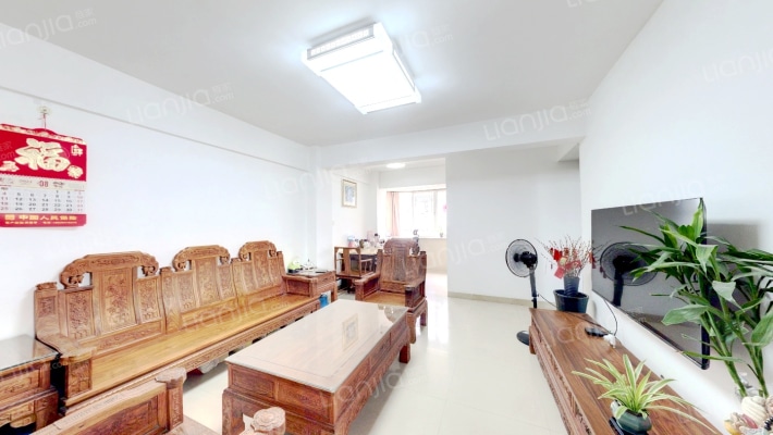 宏威花园二手房实景图