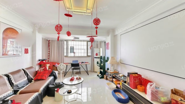东方名园二手房实景图