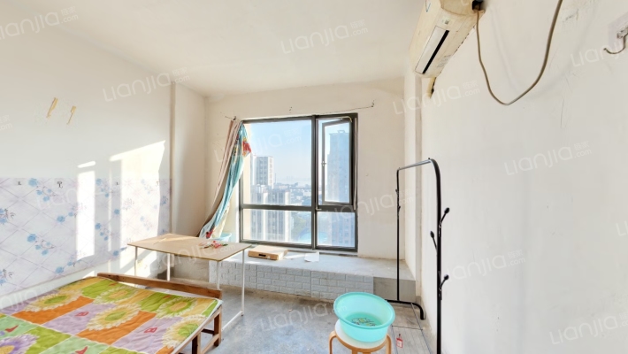 东海柠檬郡二手房实景图