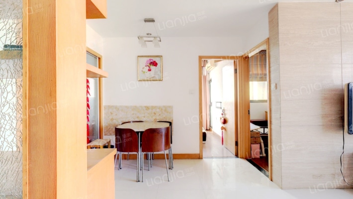 奥林公寓二手房实景图