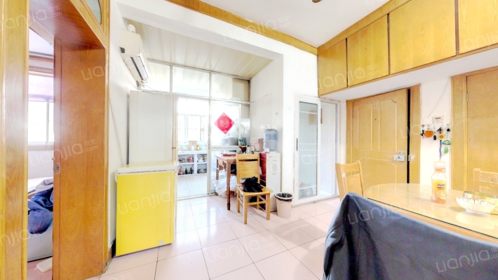 食品学院宿舍二手房实景图