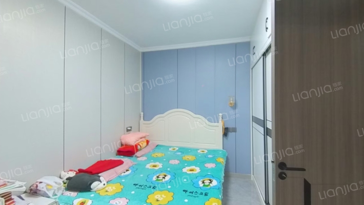 城管处家属院二手房实景图