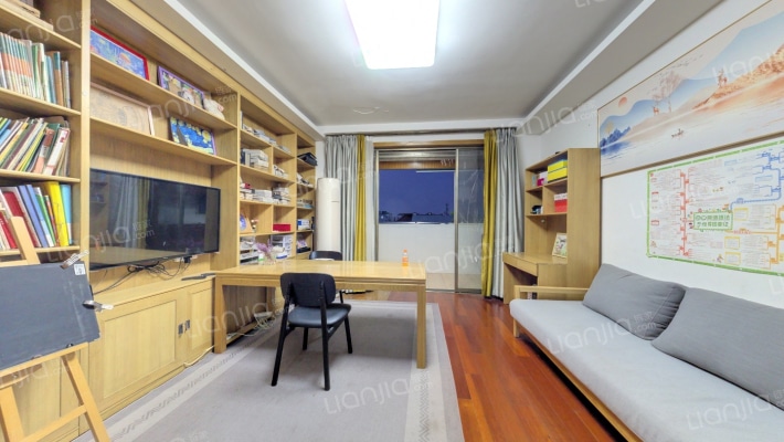 罗新苑东区二手房实景图