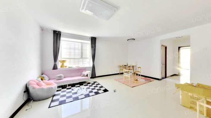 臻丽家园二手房实景图