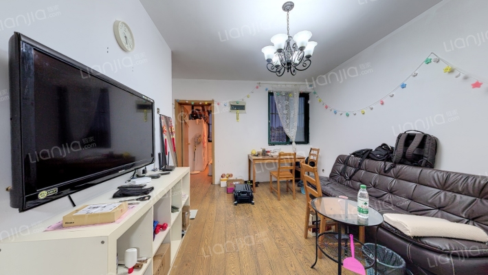 易盛家园二手房实景图