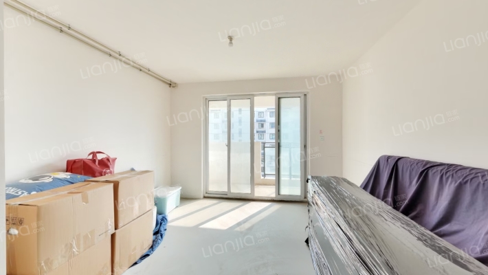 山水金盾花园二手房实景图