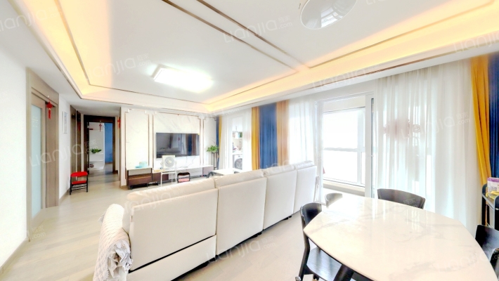 鸿海万科天空之城北区二手房实景图