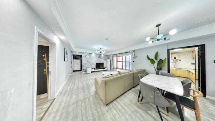 北辰三角洲C2区二手房实景图