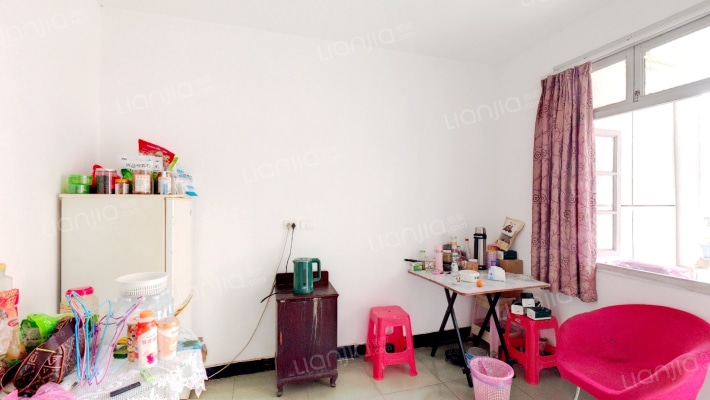 黎明西路三百三十九弄12号二手房实景图