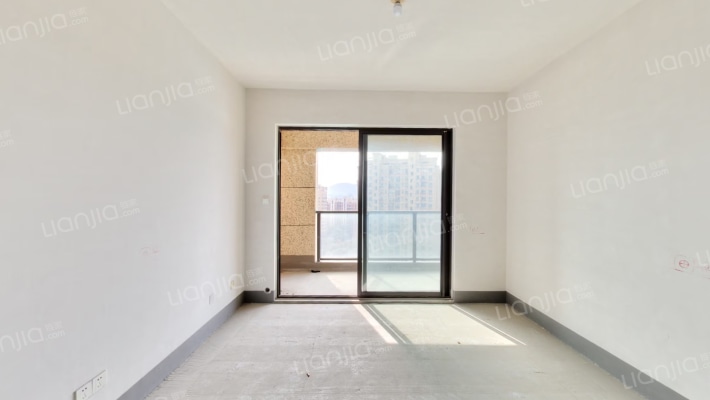 榕盛嘉园二手房实景图