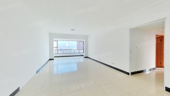 嘉云台二手房实景图