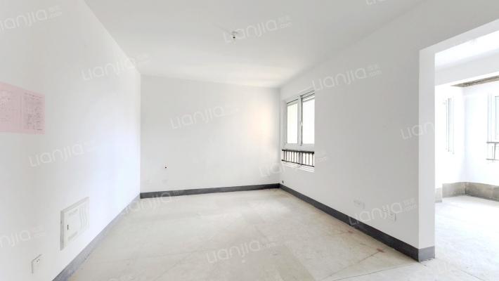 珑郡尚院二手房实景图