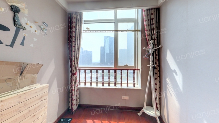 赞成柏悦大厦二手房实景图