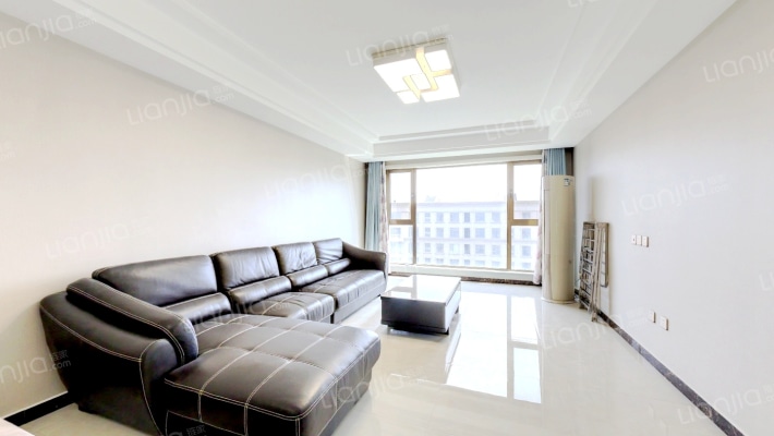 世嘉正园二手房实景图