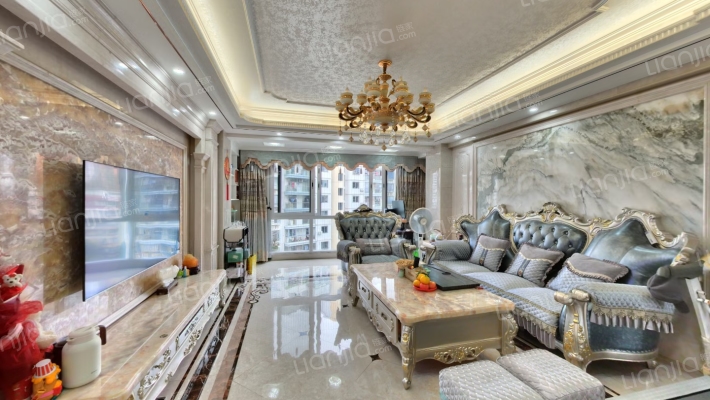 水岸豪景二手房实景图