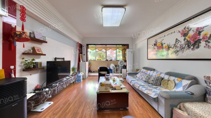 宝湖居花园二手房实景图