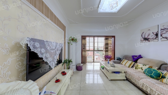 物华南苑B区二手房实景图