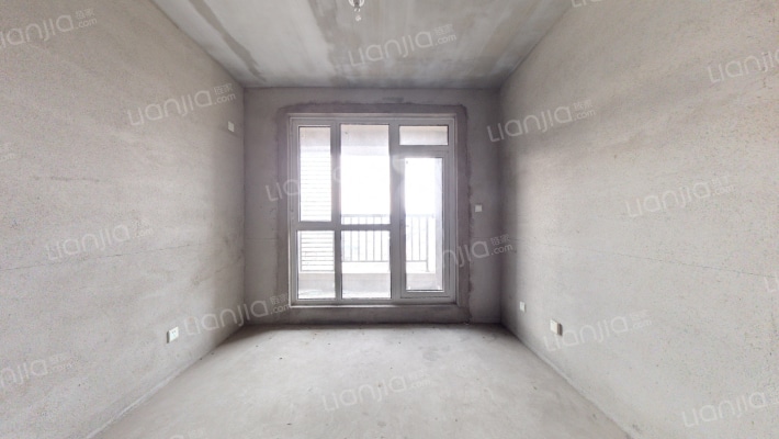 天鸿展视界二手房实景图